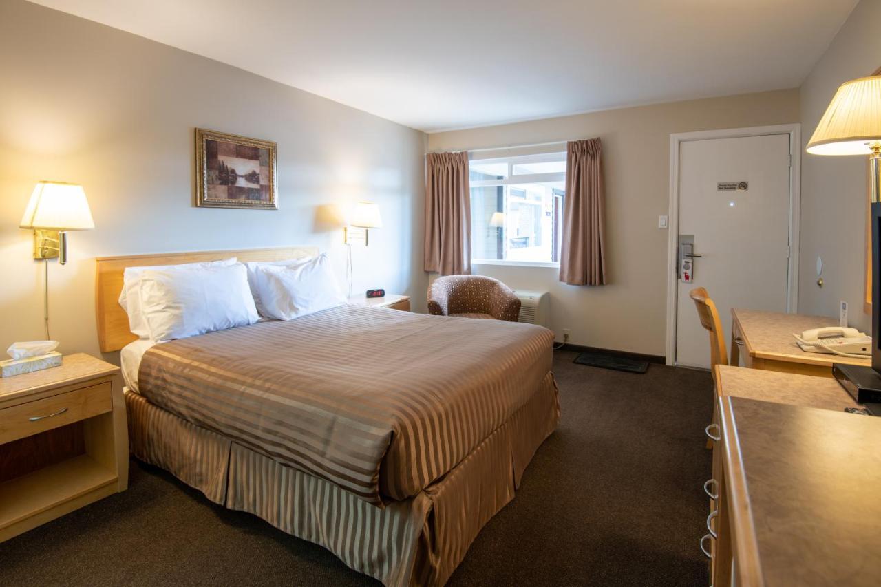 乔治王子城加拿大最佳价值酒店 外观 照片